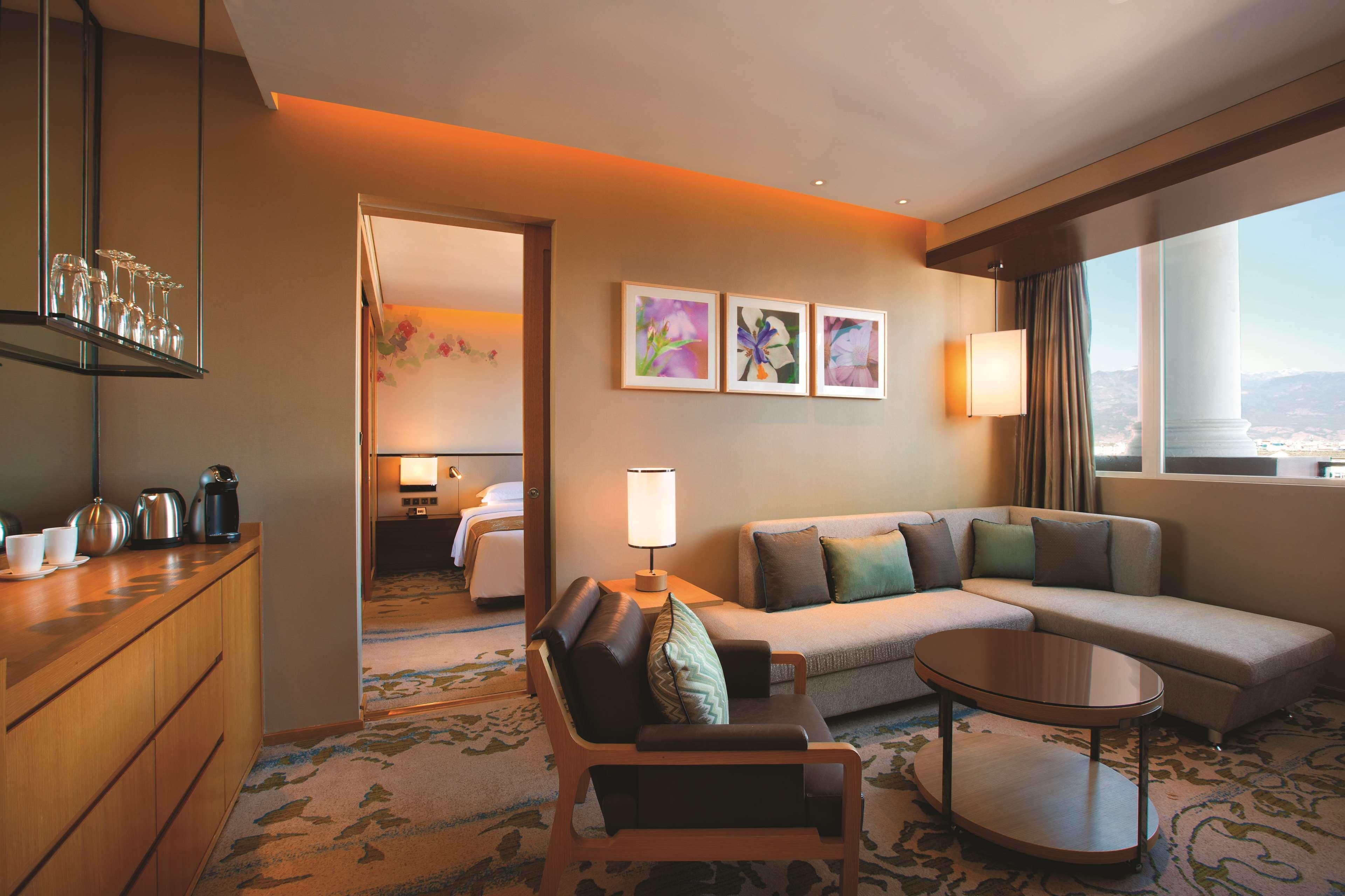 Hilton Garden Inn Lijiang Lijiang  Extérieur photo