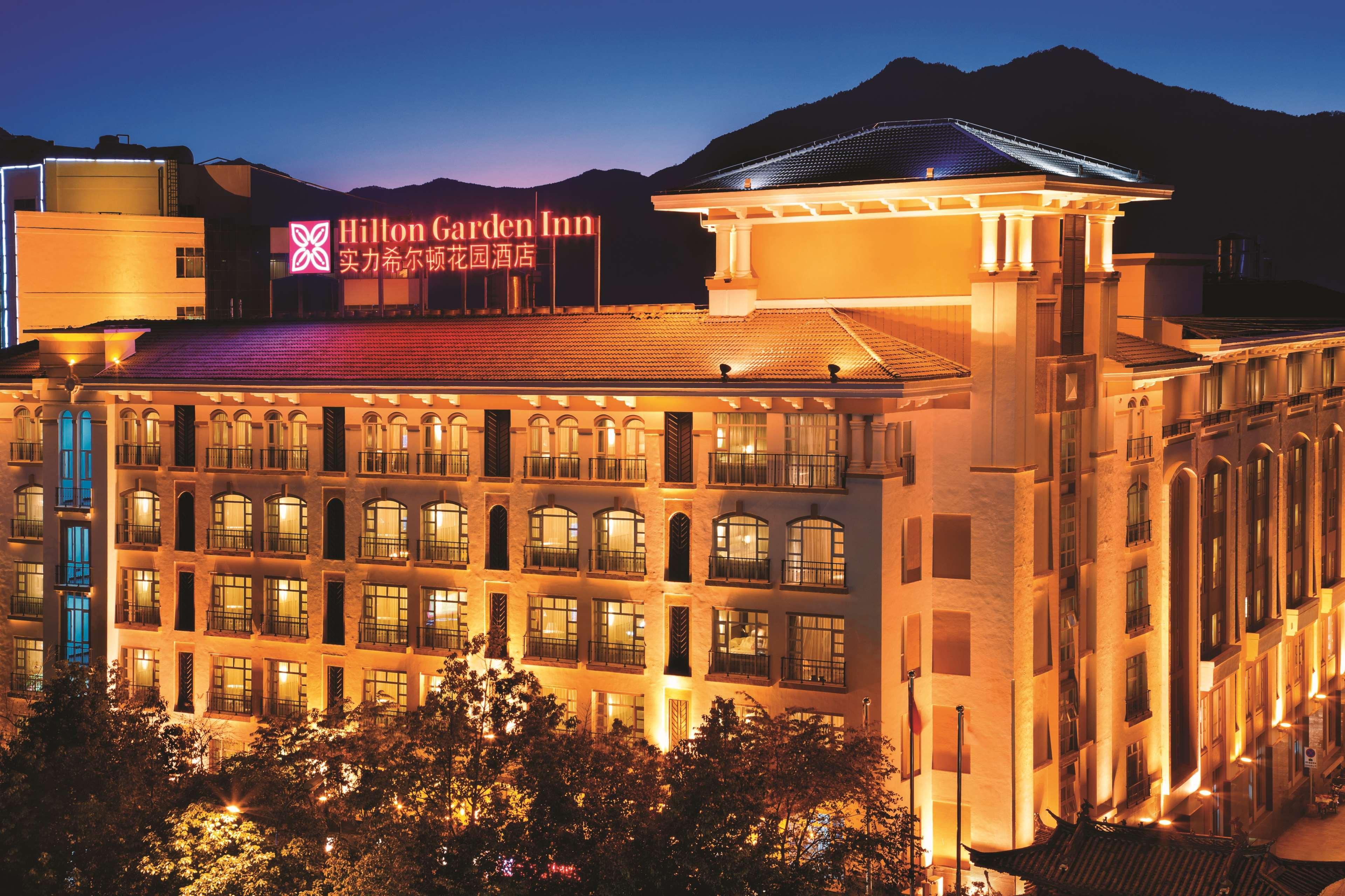 Hilton Garden Inn Lijiang Lijiang  Extérieur photo